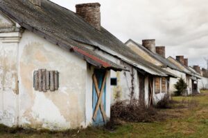 Restoring Historic Homes in McKinney: Challenges of Water Damage in Older Properties